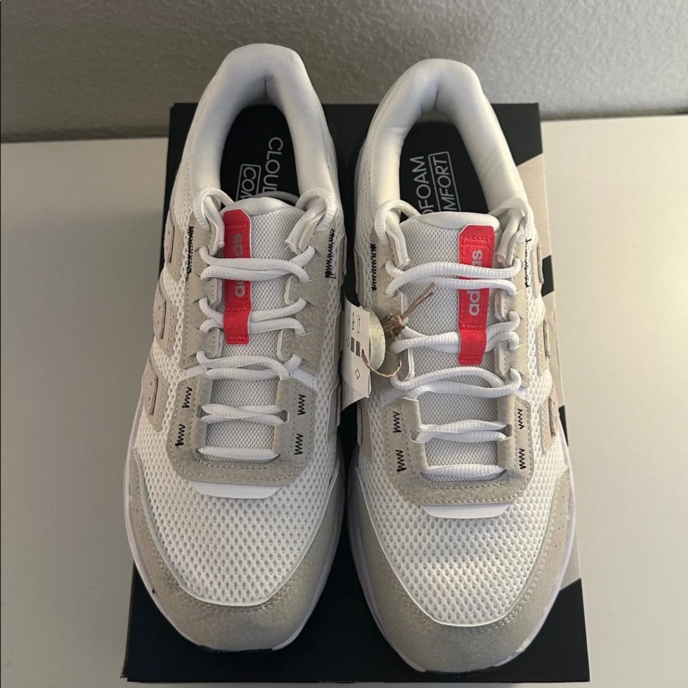 Adidas Astrastar White Black Orange JQ4479‎ Men's Sneakers Size 9.5 New in Box!